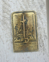 Carica l'immagine nel visualizzatore di Gallery, WW1 Riproduzione Distintivo 305 Morser Austroungarico