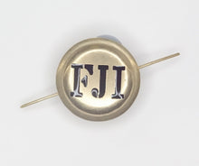 Carica l'immagine nel visualizzatore di Gallery, WW1 Riproduzione Coccarda da berretto Monogramma FJI Esercito AustroUngarico