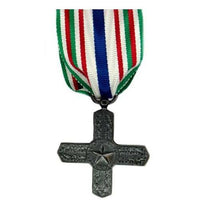 Carica l'immagine nel visualizzatore di Gallery, Post WW2 Riproduzione Medaglia Ordine Di Vittorio Veneto