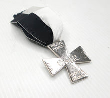 Carica l'immagine nel visualizzatore di Gallery, WW2 Riproduzione Medaglia Croce Di Ghiaccio Campagna Russia Regio Esercito Italiano