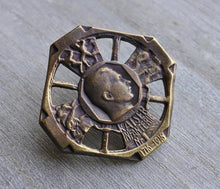 Carica l'immagine nel visualizzatore di Gallery, WW1 Riproduzione Distintivo 1° Reg Fanteria Imperatore Karl 1916 Esercito AustroUngarico