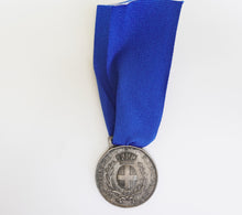 Carica l'immagine nel visualizzatore di Gallery, WW1 WW2 Riproduzione Medaglia al Valore Militare Argento Regio Esercito Italiano