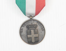 Carica l'immagine nel visualizzatore di Gallery, WW1 Riproduzione Medaglia di Bronzo al Valor Civile del Regno d-Italia