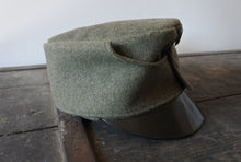 Carica l'immagine nel visualizzatore di Gallery, WW1 Riproduzione Berretto Kaiserschützen-Standschützen Welschtirol