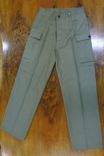 Carica l'immagine nel visualizzatore di Gallery, WW2 Riproduzione Pantaloni M1943 USA