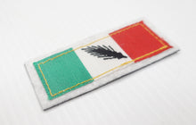 Carica l'immagine nel visualizzatore di Gallery, WW2 Riproduzione Distintivo da Braccio Regio Esercito Italiano di Liberazione 19441945 Gruppo CREMONA