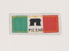 Carica l'immagine nel visualizzatore di Gallery, WW2 Riproduzione Distintivo da Braccio PICENO Regio Esercito Italiano di Liberazione 19441945