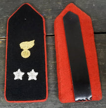 Carica l'immagine nel visualizzatore di Gallery, WW2 RIPRODUZIONE CONTROSPALLINE COLONIALI GRADO TENENTE CC. RR.