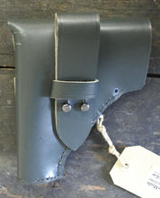 Carica l'immagine nel visualizzatore di Gallery, WW2 Riproduzione Fondina per Pistola Beret.. Mod. 34 Regio Esercito Italiano