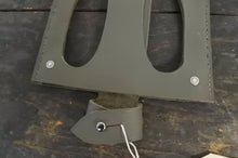 Carica l'immagine nel visualizzatore di Gallery, WW1 Riproduzione Custodia/Guaina per Vanghetta in Cuoio Grigio Verde Regio Esercito Italiano