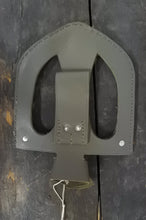 Carica l'immagine nel visualizzatore di Gallery, WW1 Riproduzione Custodia/Guaina per Vanghetta in Cuoio Grigio Verde Regio Esercito Italiano