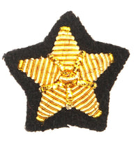 Carica l'immagine nel visualizzatore di Gallery, WW1 WW2 Riproduzione Stellette Regio Esercito Italiano 17 mm con ricamo in canottiglia oro su panno nero.