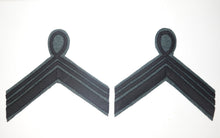 Carica l'immagine nel visualizzatore di Gallery, WW1 Riproduzione Coppia di Gradi da Sergente Maggiore - Brigadiere CC.RR