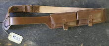 Carica l'immagine nel visualizzatore di Gallery, WW1 WW2 Riproduzione Bandoliera Modello 1897/89 Color Cuoio Regio Esercito Italiano