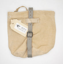 Carica l'immagine nel visualizzatore di Gallery, WW1 Riproduzione Copri Gavetta in Tela Bigia Regio Esercito Italiano