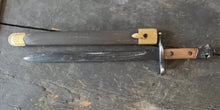 Carica l'immagine nel visualizzatore di Gallery, WW1 Riproduzione in RESINA Baionetta Modello 1891 T Regio Esercito Italiano