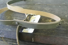 Carica l'immagine nel visualizzatore di Gallery, WW1 Riproduzione Cinghia Reggi Giberne Primo Tipo Gr-Verde Regio Esercito Italiano