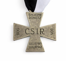 Carica l'immagine nel visualizzatore di Gallery, WW2 Riproduzione Medaglia Croce Di Ghiaccio Nera Regio Esercito Italiano