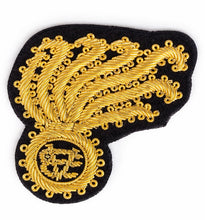 Carica l'immagine nel visualizzatore di Gallery, WW1 Riproduzione Fregio ricamo in canutiglia colore Oro CC.RR. Reali Carabinieri
