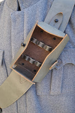 Carica l'immagine nel visualizzatore di Gallery, WW1 WW2 Riproduzione Bandoliera Ufficiale Medico Grigi Verde Regio Esercito Italiano - Croce Rossa Italiana