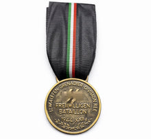 Carica l'immagine nel visualizzatore di Gallery, X- Riproduzione Medaglia 29° Div. WW Italiane
