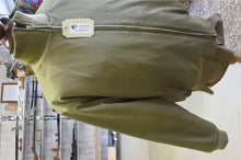 Carica l'immagine nel visualizzatore di Gallery, WW2 Riproduzione Giacca Carrista U.S. Army