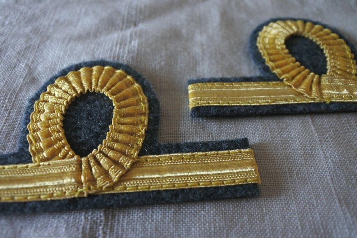 WW1 WW2 Riproduzione Porta medaglie 3 Posti – Lo Stile degli Eroi