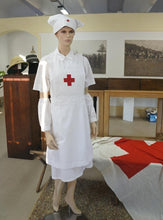 Carica l'immagine nel visualizzatore di Gallery, WW2 Riproduzione Volontaria Crocerossina Croce Rossa Italiana 1934 1945