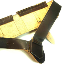 Carica l'immagine nel visualizzatore di Gallery, WW1 WW2 Riproduzione Bandoliera mod 1897/88 Cuoio Invecchiato