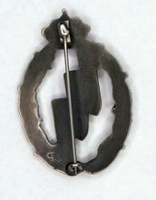 Carica l'immagine nel visualizzatore di Gallery, WW2 Riproduzione Distintivo Regia Aeronautica Azioni di Guerra Bombardamento