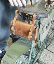 Carica l'immagine nel visualizzatore di Gallery, WW1 WW2 Riproduzione Astuccio porta attrezzi per Bicicletta Militare Regio Esercito Italiano