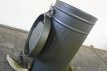 Carica l'immagine nel visualizzatore di Gallery, WW2 Riproduzione Contenitore Maschera Antigas Esercito Tedesco