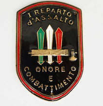 Carica l'immagine nel visualizzatore di Gallery, WW1 Riproduzione Placca del 1° Reparto d Assalto Regio Esercito Italiano