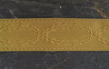 Carica l'immagine nel visualizzatore di Gallery, Post WW2 Riproduzione Gallone Cachi Per Berretto Ufficiale Esercito Italiano E C. C.