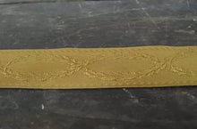 Carica l'immagine nel visualizzatore di Gallery, Post WW2 Riproduzione Gallone Cachi Per Berretto Ufficiale Esercito Italiano E C. C.