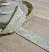 Carica l'immagine nel visualizzatore di Gallery, Post WW2 Gallone Per Berretto Ufficiale Esercito Italiano e .C. C.