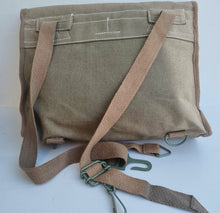 Carica l'immagine nel visualizzatore di Gallery, WW2 Riproduzione Tascapane invecchiato Seconda Guerra Mondiale Regio Esercito Italiano
