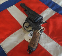 Carica l'immagine nel visualizzatore di Gallery, WW1 - X -Simulacro Resina Pistola Bodeo 1889 Regio Esercito Italiano