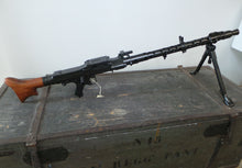 Carica l'immagine nel visualizzatore di Gallery, WW2 - X - Simulacro MG 34 Maschinengewehr 34