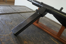 Carica l'immagine nel visualizzatore di Gallery, WW2 - X - Riproduzione Sten Mk Ii Adm Simulacri Resina E Non