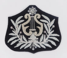 Carica l'immagine nel visualizzatore di Gallery, WW1 WW2 Riproduzione Fregio Centrale Posteriore Fanfara Reali Carabinieri