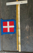 Carica l'immagine nel visualizzatore di Gallery, WW2 Gallone Ufficiale Oro riga Nera Regio Esercito Italiano h 2,5 cm. Lungo 60 cm