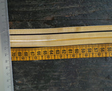 Carica l'immagine nel visualizzatore di Gallery, WW2 Gallone Ufficiale Oro Righa Nera Regio Esercito Italiano h 2,8 cm. Lungo 60 cm.