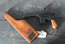 Carica l'immagine nel visualizzatore di Gallery, WW1 - X - Riproduzione Simulacro Pistola Automatica Mauser modello C96 con calcio.