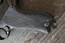 Carica l'immagine nel visualizzatore di Gallery, WW1 WW2 - X - Riproduzione Pistola Luger P08 Soprammobili In Metallo