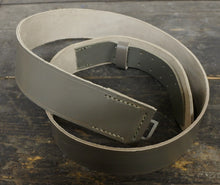 Carica l'immagine nel visualizzatore di Gallery, WW1 Riproduzione Cinturone Mod 1914 Ufficiale Regio Esercito Italiano Senza Fibbia