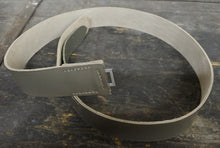 Carica l'immagine nel visualizzatore di Gallery, WW1 Riproduzione Cinturone Mod 1914 Ufficiale Regio Esercito Italiano Senza Fibbia