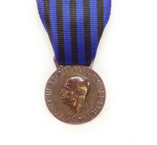 Carica l'immagine nel visualizzatore di Gallery, WW2 - X - Riproduzione Medaglia Campagna Africa Orientale Regio Esercito Italiano.