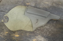 Carica l'immagine nel visualizzatore di Gallery, WW1 Riproduzione Fondina Pistola Glisenti 1910 Cavalleria - Artiglieria Regio Esercito Italiano