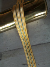 Carica l'immagine nel visualizzatore di Gallery, WW2 Gallone Berretto Tesa Grado Ufficiale Regio Esercito Capitano